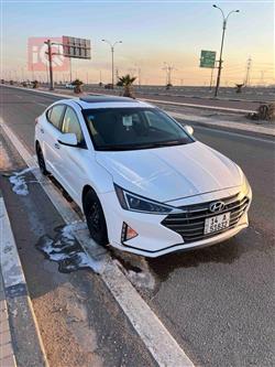 هیوندای ئەلەنترا